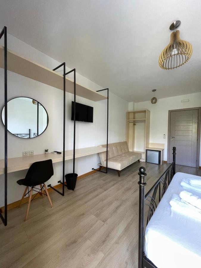 Orchard Retreat Aparthotel Химар Екстериор снимка
