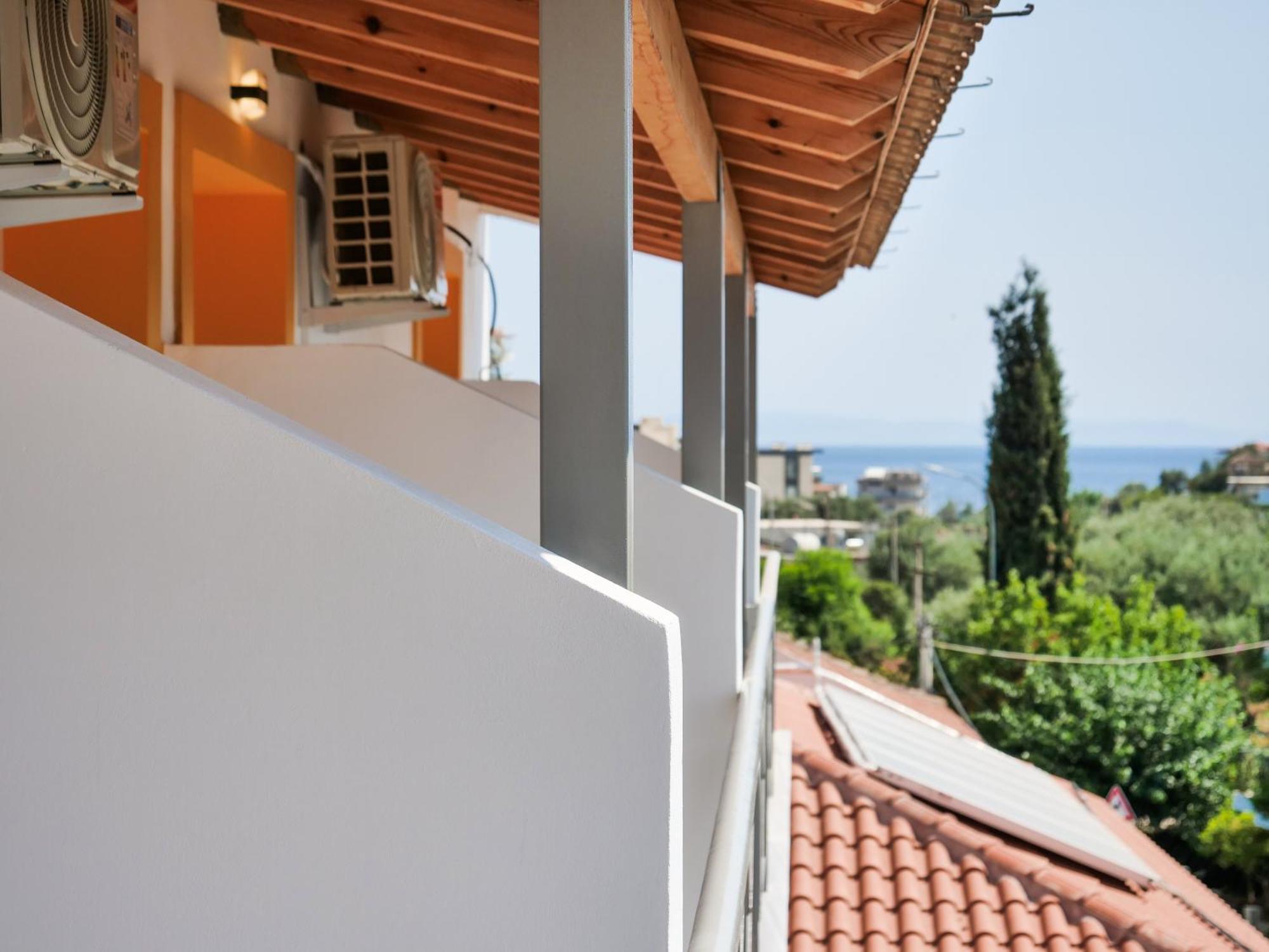 Orchard Retreat Aparthotel Химар Екстериор снимка