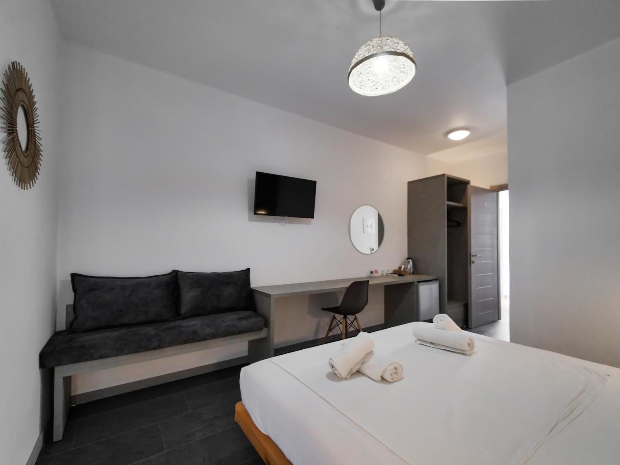 Orchard Retreat Aparthotel Химар Екстериор снимка