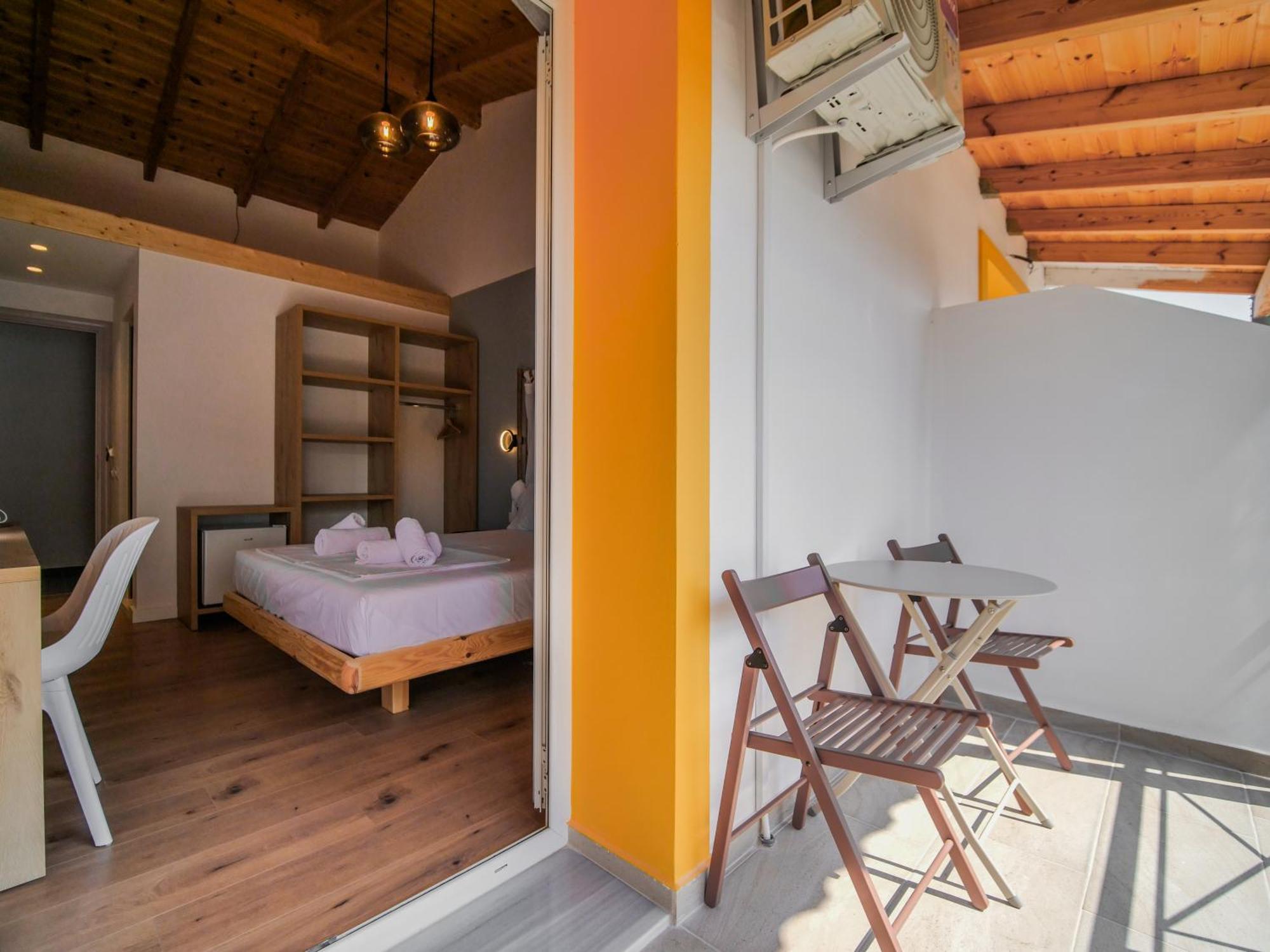 Orchard Retreat Aparthotel Химар Екстериор снимка