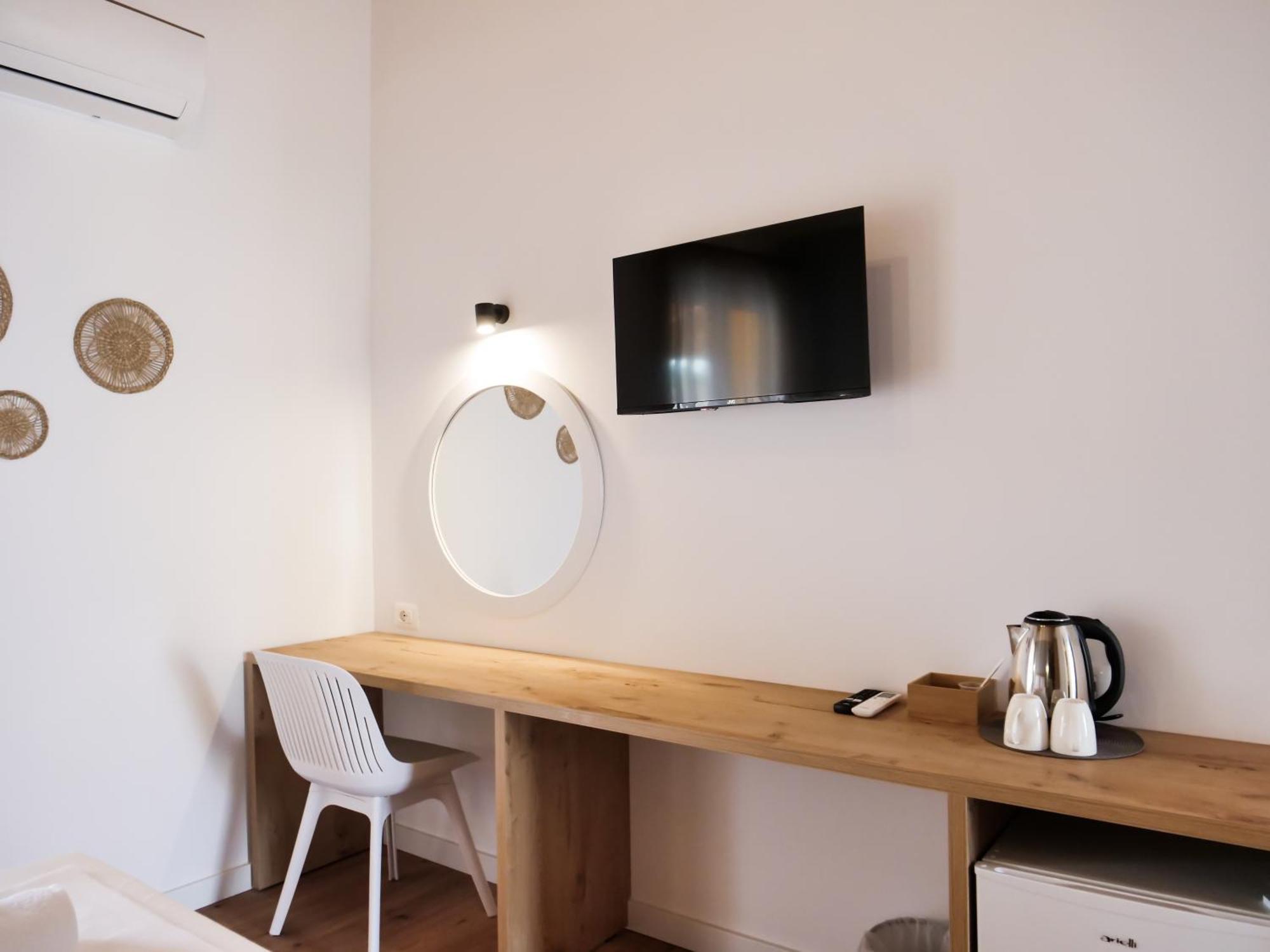 Orchard Retreat Aparthotel Химар Екстериор снимка