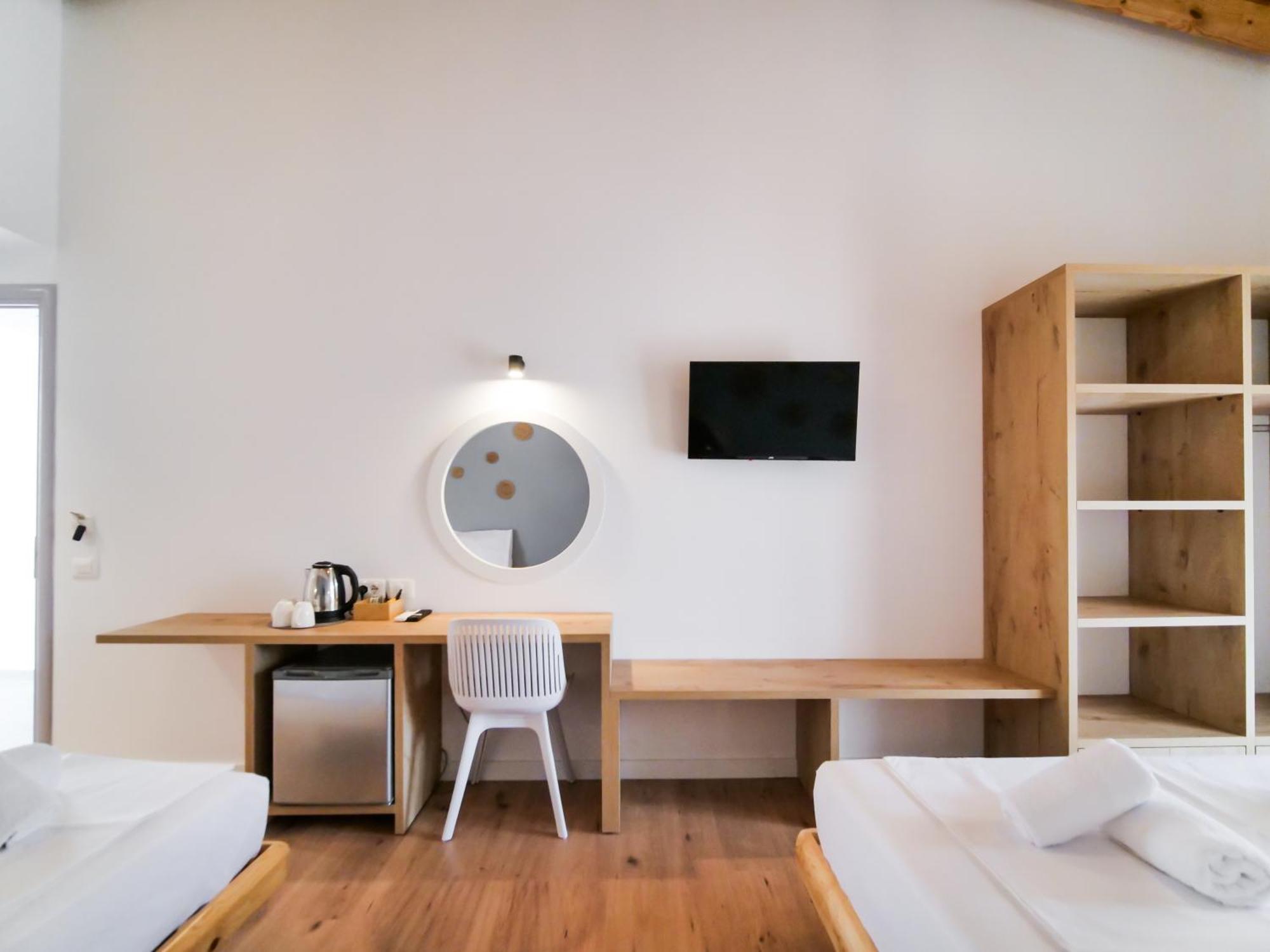 Orchard Retreat Aparthotel Химар Екстериор снимка